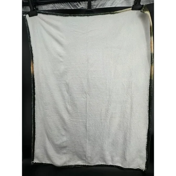 Funny Horse Throw Blanket – "Life is Short, Smile While You Still Have Teeth" - Picture 7 of 7